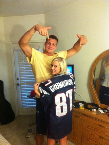 Here  s pictures of the patriots  rob gronkowski hanging out in a 